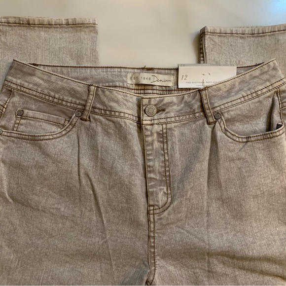 NWT Women’s Light Gray EST. 1948 Denim Hi-Rise Skinny Jeans - Picture 3 of 6